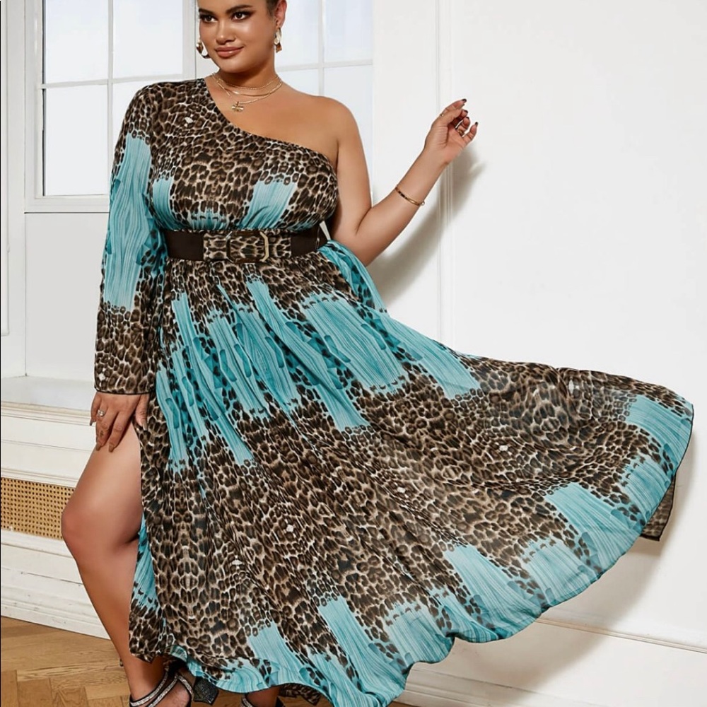 SALE Animal print belted side split one shoulder dress - Picture 4 of 4